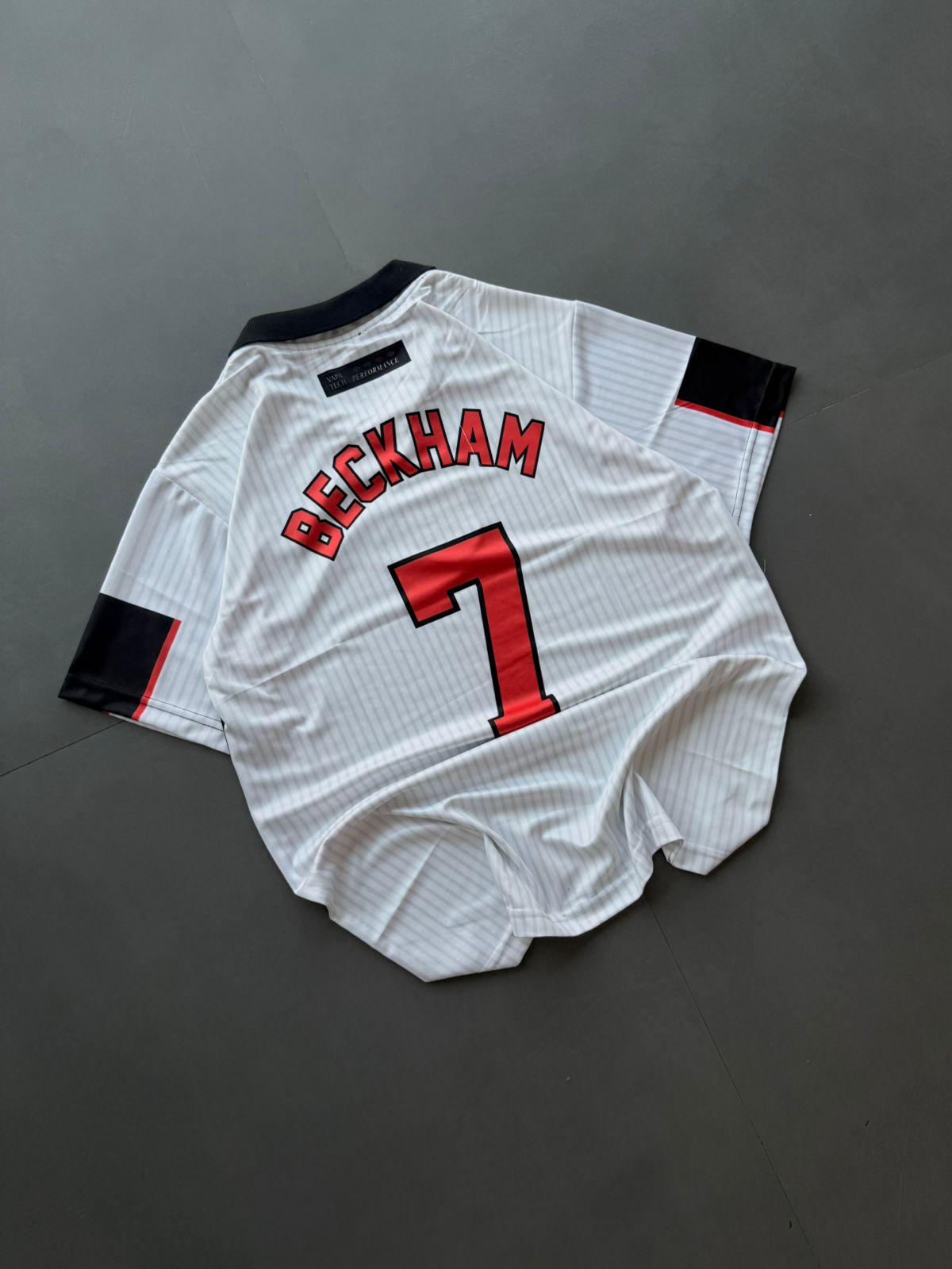 Beckham Retro